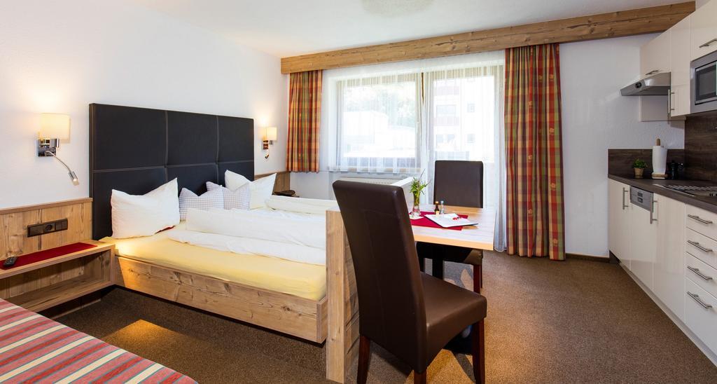 Sportpension Rubin Sölden Kamer foto